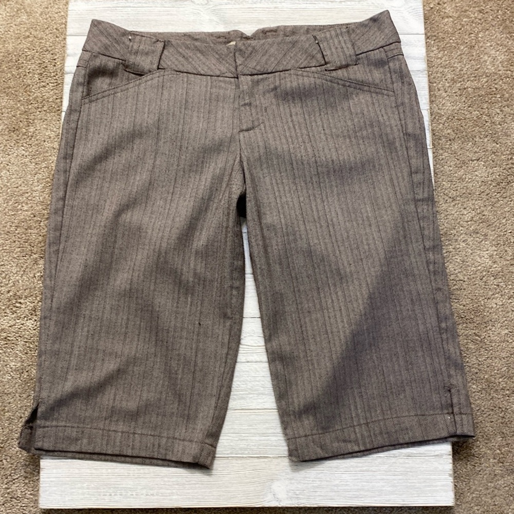 🆕 Bermuda Dress Shorts / Spacegirlz Clothing Co Bermuda Dress Shorts